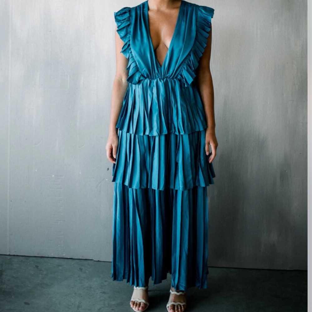 BEAUTIFUL blue Clara Layered Dress!